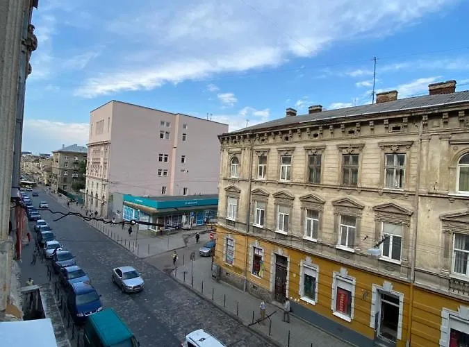 Apartment Opera House